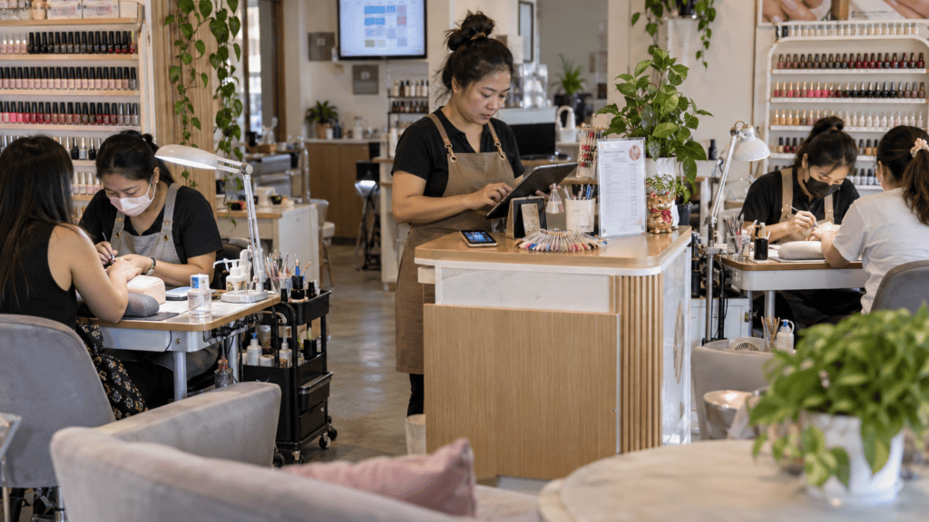 ร้านเล็บจะใช้ AI ทำการตลาด เริ่มจากงานไหนก่อนไม่ให้เสียเวลา